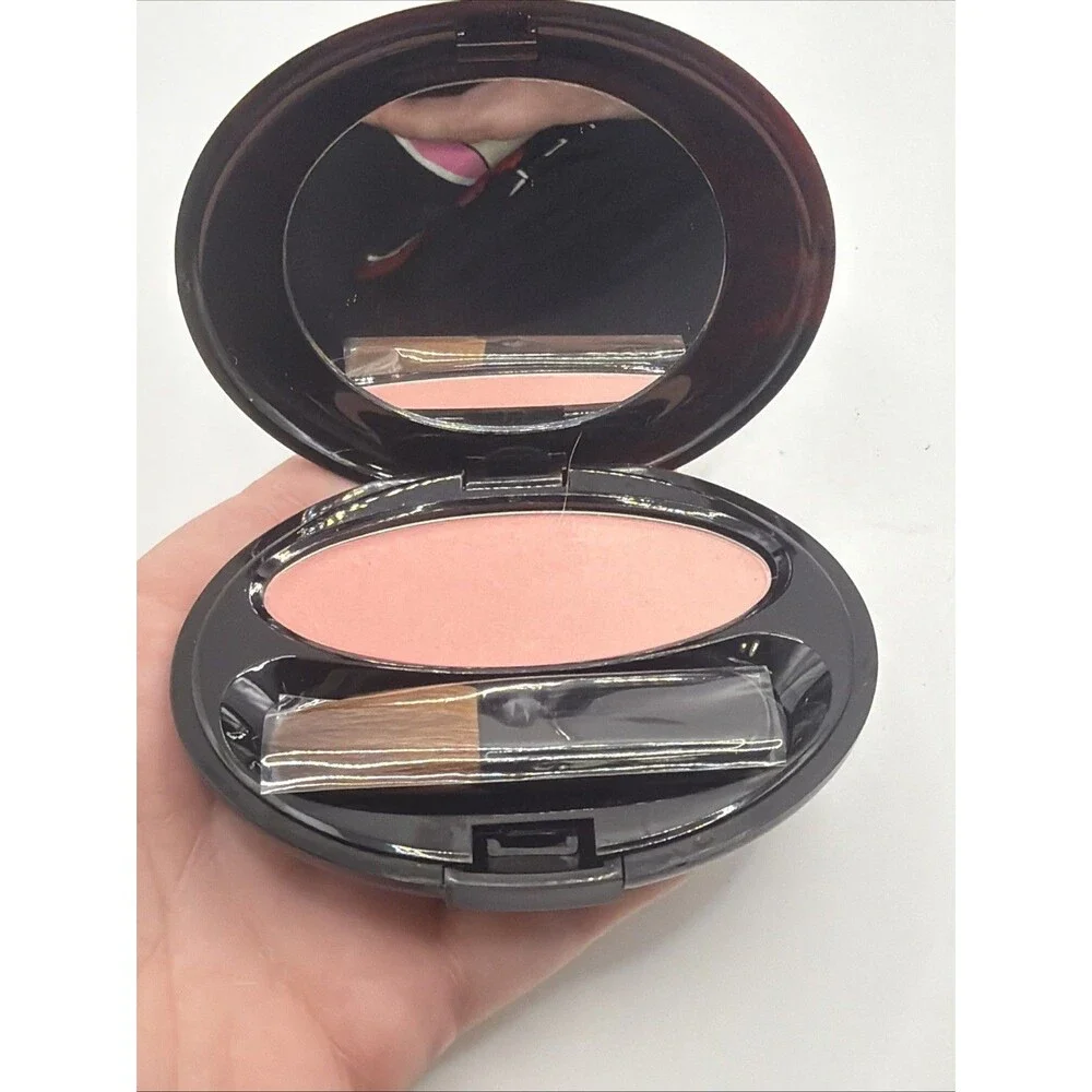 Shiseido Gradation Colors Blusher & Eye Shadow Pink Hide And Seek Brand New